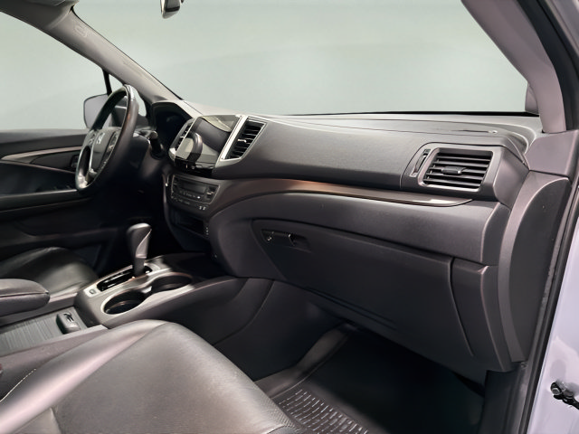 Used 2019 Honda Ridgeline RTL-T image 13