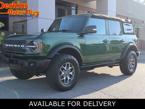 Used 2023 Ford Bronco Badlands AWD/4WD image 1