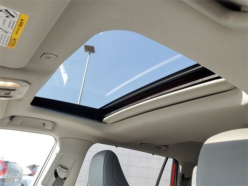 Used 2023 Toyota Highlander Limited image 20