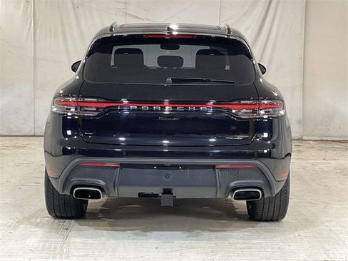 Certified 2025 Porsche Macan image 57