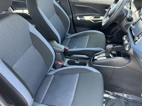 New 2025 Nissan Versa SV image 11