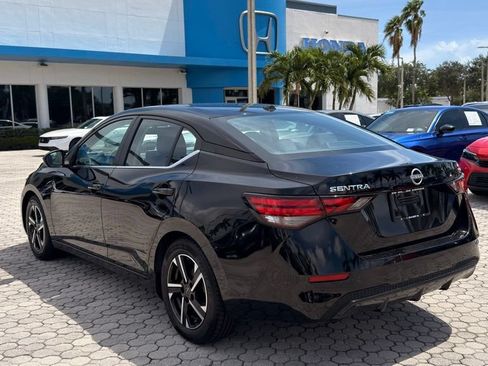 Used 2024 Nissan Sentra SV FWD image 9