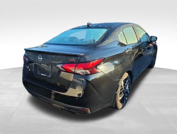 Used 2025 Nissan Versa SR w/ Trunk Package FWD image 3