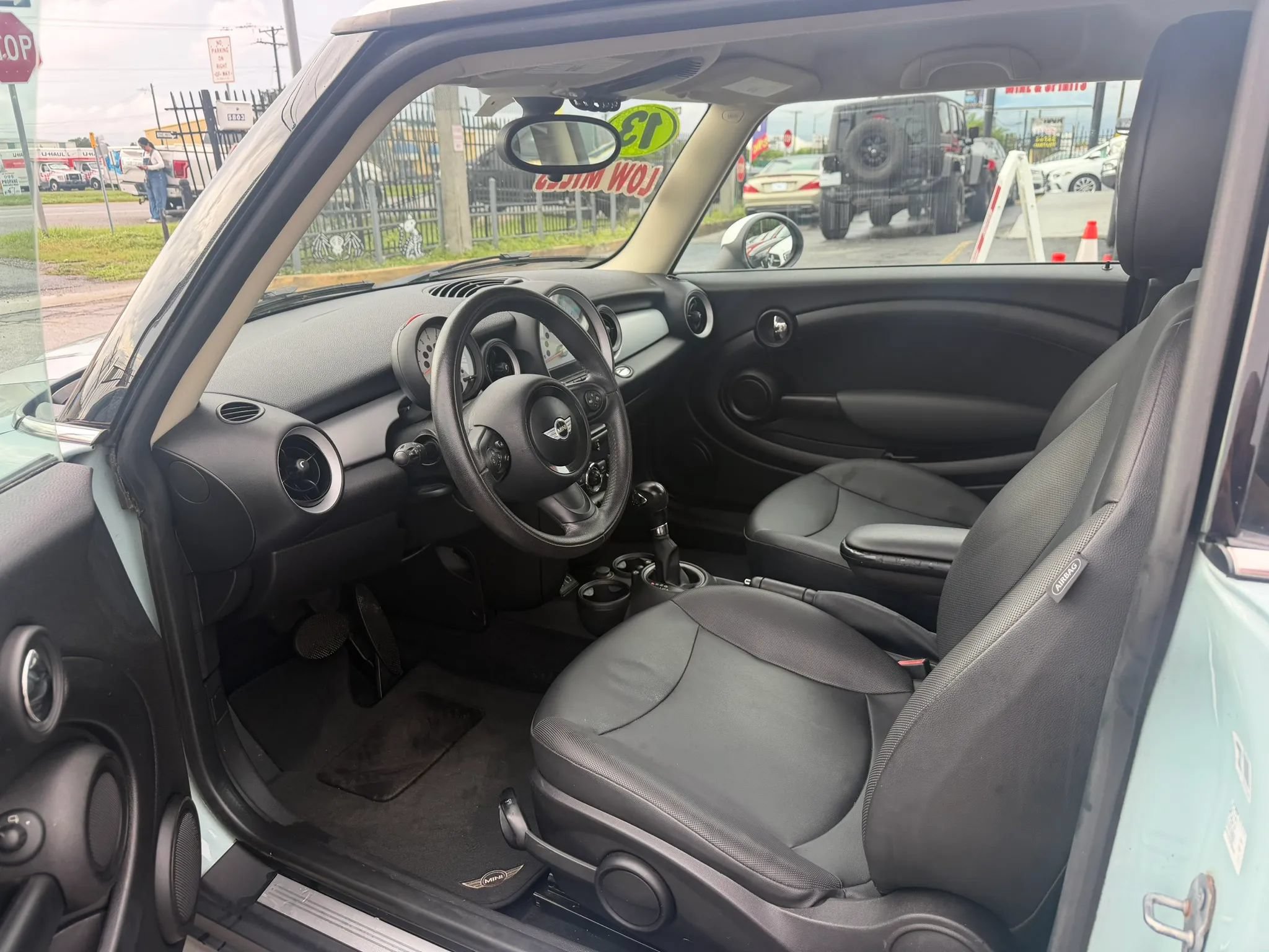 Used 2013 MINI Cooper Hardtop FWD image 8