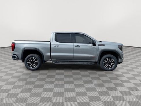 Used 2023 GMC Sierra 1500 AT4 w/ Technology Package AWD/4WD image 10