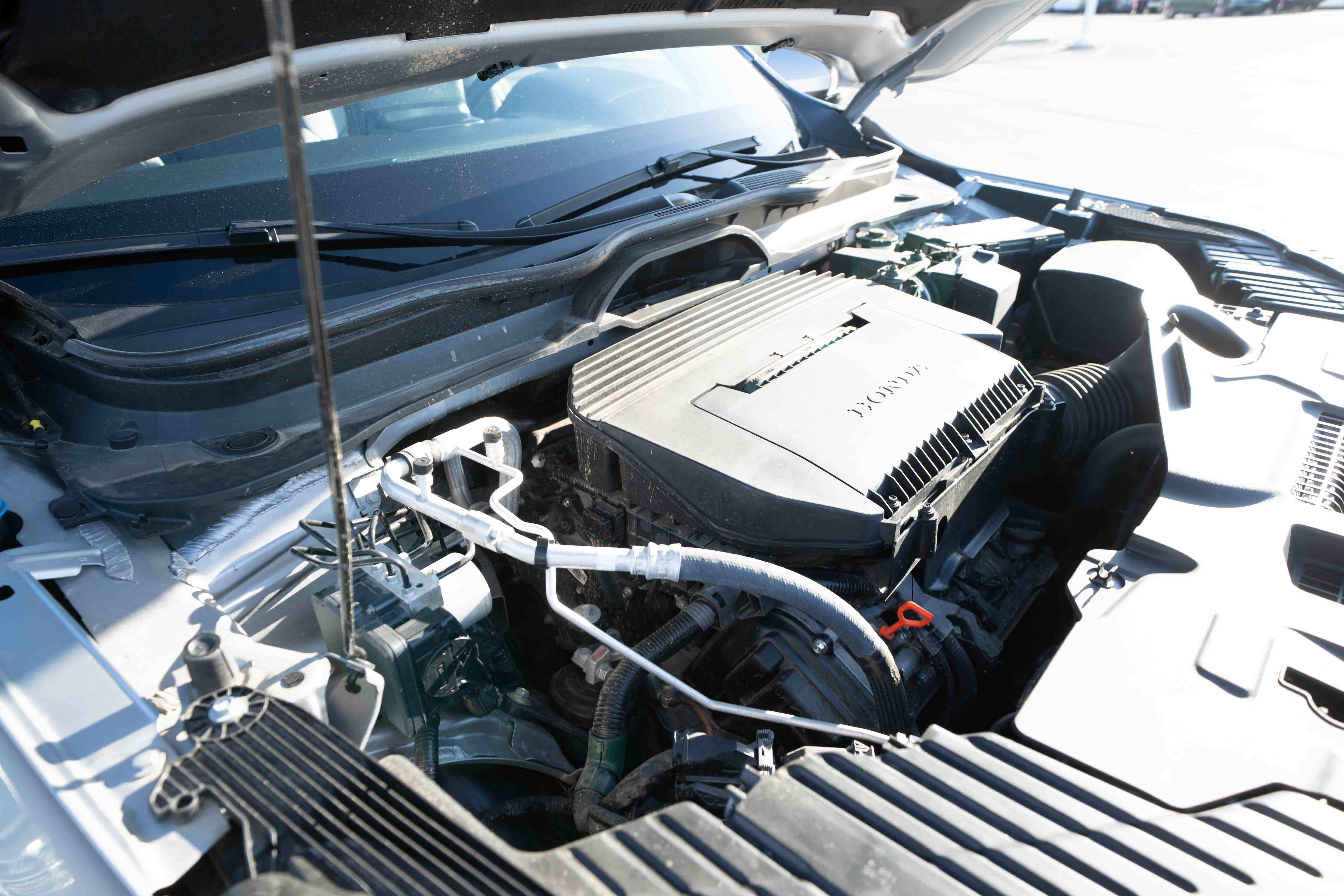 Used 2025 Honda Pilot EX-L image 33