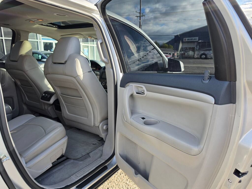 Used 2009 Saturn Outlook XE w/ Premium Trim Package AWD/4WD image 13
