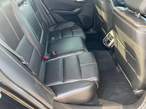 Used 2018 Chevrolet Impala Premier FWD image 22
