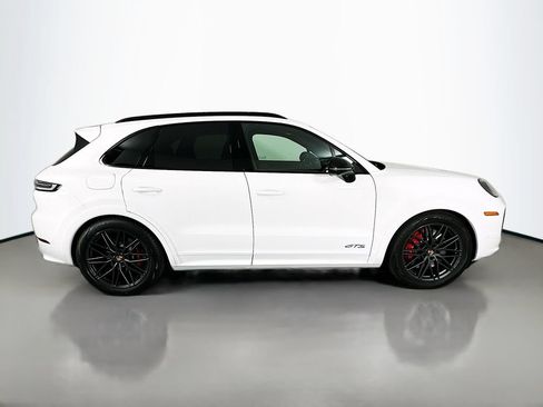 New 2026 Porsche Cayenne GTS AWD/4WD image 8