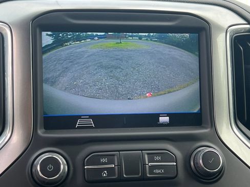 Used 2022 Chevrolet Silverado 1500 LT Trail Boss AWD/4WD image 31