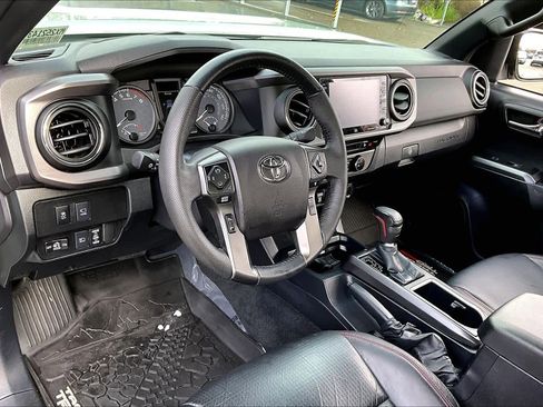 Used 2021 Toyota Tacoma TRD Pro image 17