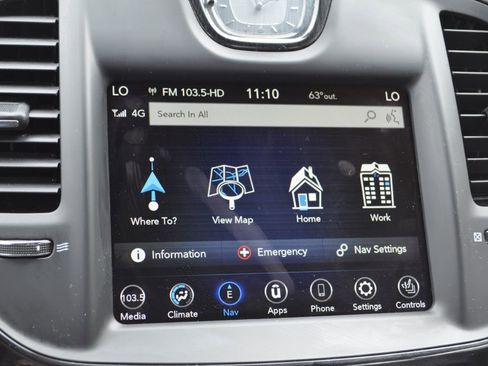 Used 2023 Chrysler 300 S w/ Comfort Group image 16