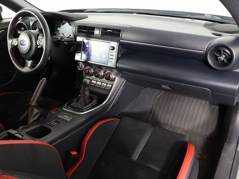 Used 2025 Subaru BRZ Limited RWD image 8