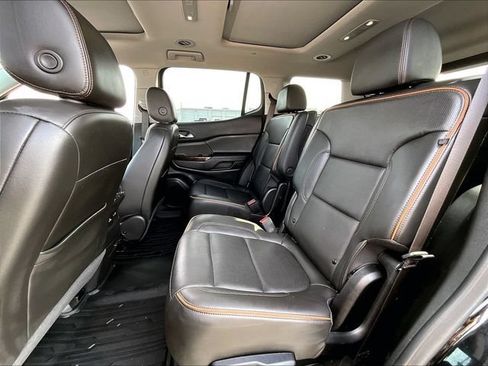 Used 2023 GMC Acadia AT4 w/ Preferred Package AWD/4WD image 15