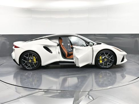 New 2026 Lotus Emira SE image 34