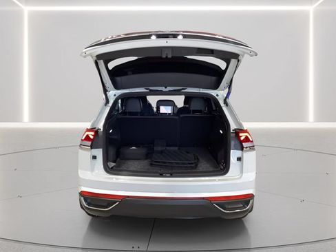 Certified 2024 Volkswagen Atlas Cross Sport SE w/ Adventure Package AWD/4WD image 14