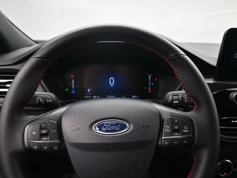 Used 2025 Ford Escape ST-Line AWD/4WD image 14