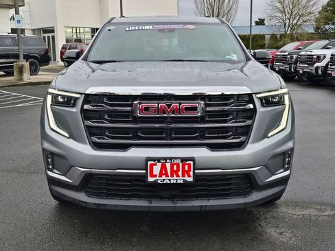 Used 2024 GMC Acadia Elevation image 8