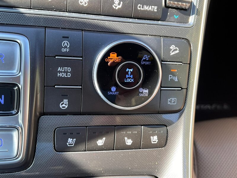 Used 2023 Hyundai Santa Fe Calligraphy AWD/4WD image 38