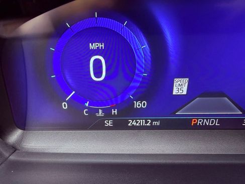 Used 2022 Ford Explorer Platinum w/ Equipment Group 601A image 28