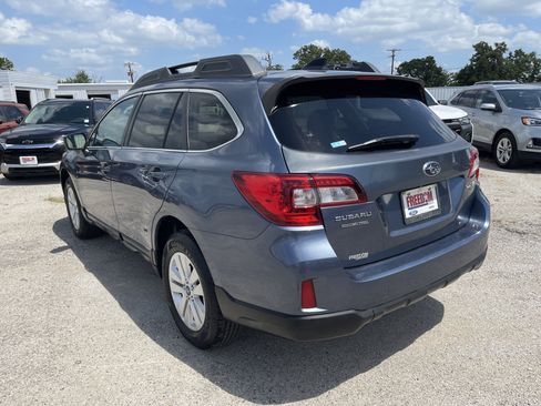 Used 2016 Subaru Outback 2.5i Premium AWD/4WD image 6