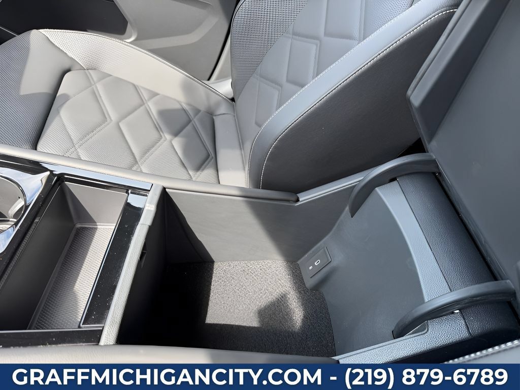 Used 2026 Volkswagen Atlas SE AWD/4WD image 23