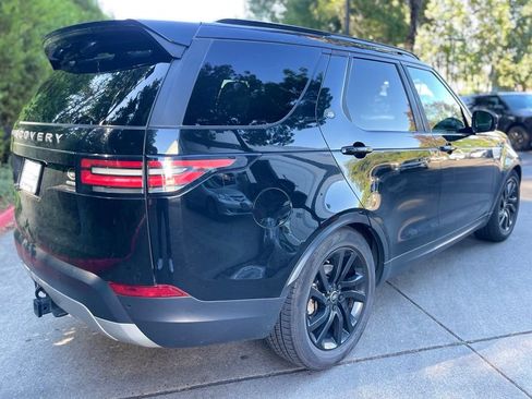 Used 2018 Land Rover Discovery HSE AWD/4WD image 4