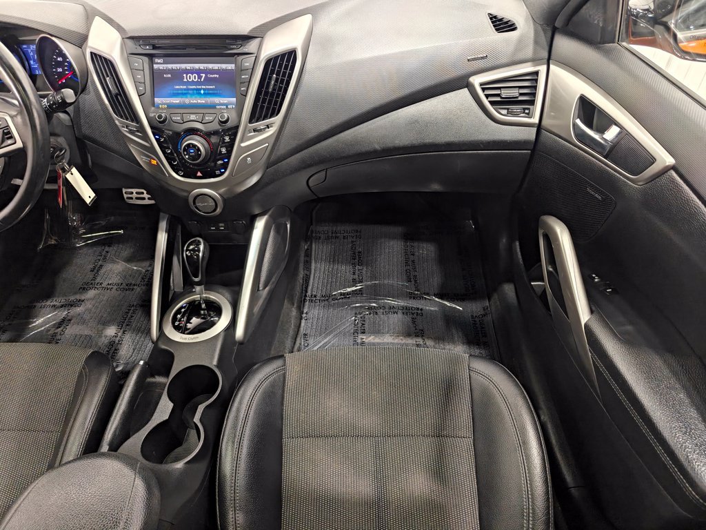 Used 2016 Hyundai Veloster w/ Option Group 02 FWD image 22