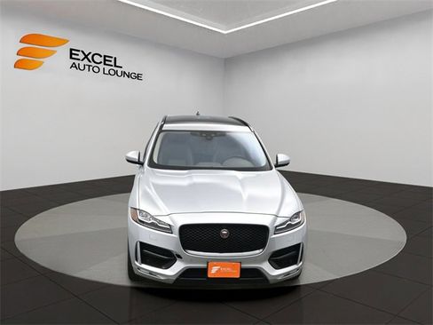 Used 2020 Jaguar F-PACE R-Sport image 53
