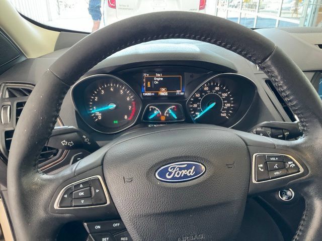Used 2017 Ford Escape Titanium FWD image 7