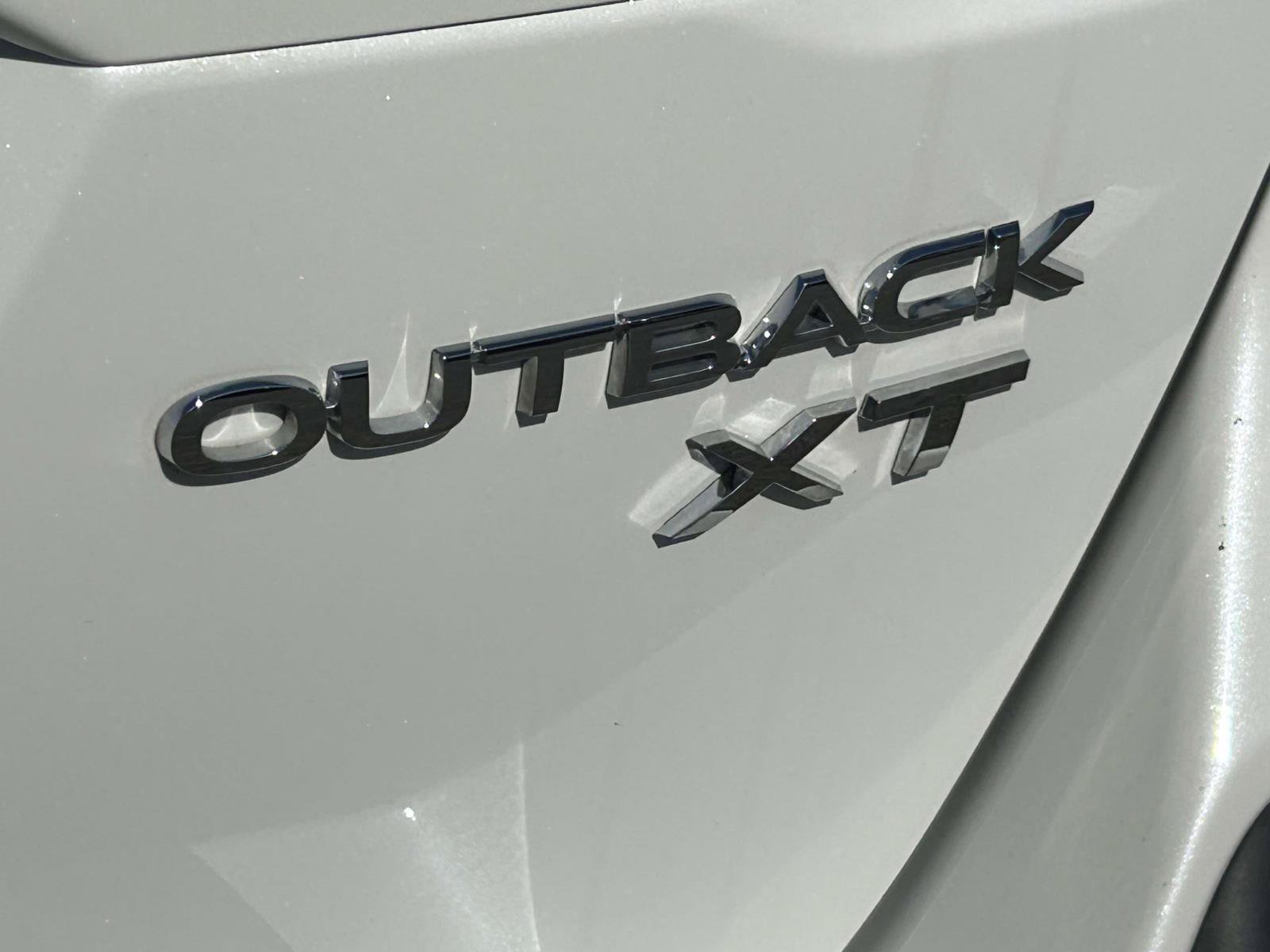 Used 2022 Subaru Outback Limited XT AWD/4WD image 14