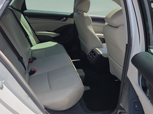 Certified 2021 Honda Accord Touring image 23