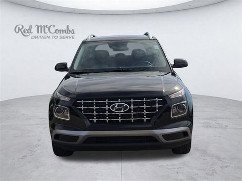 Certified 2024 Hyundai Venue SEL FWD image 11