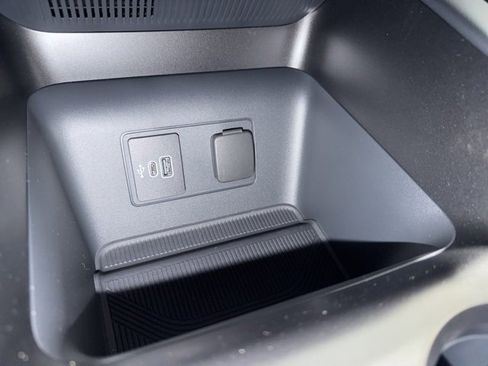 New 2026 Ford Explorer Tremor w/ Tremor Convenience Package image 23