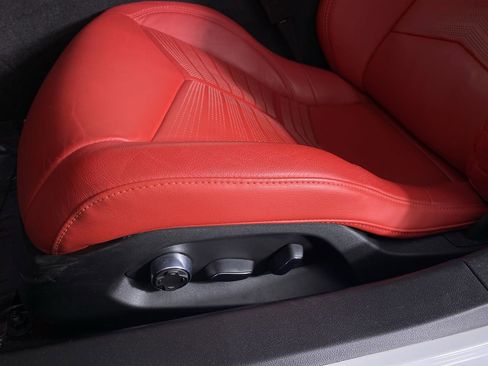 Used 2024 Chevrolet Corvette E-Ray w/ ZER Performance Package image 9