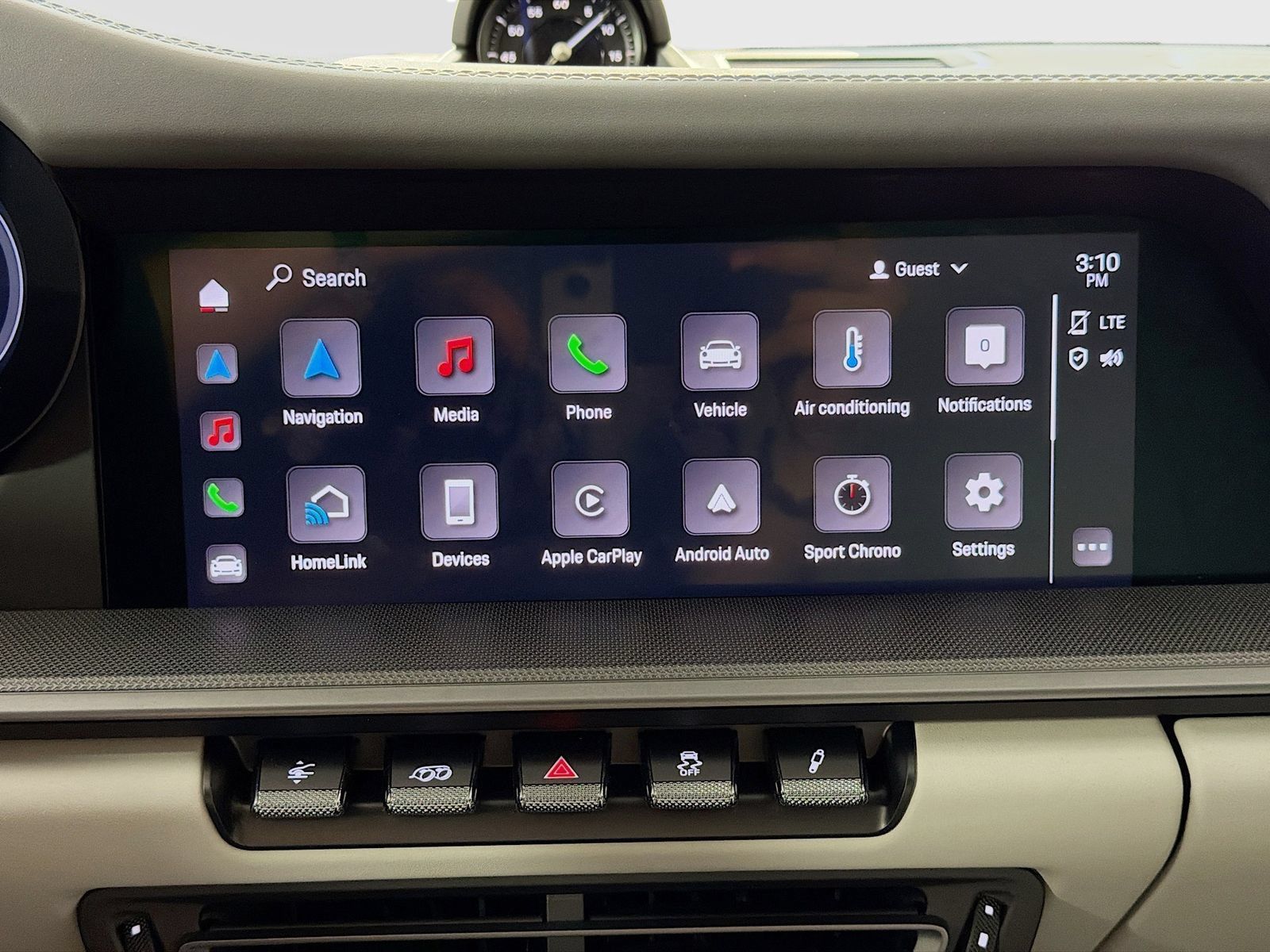 Used 2024 Porsche 911 Carrera RWD image 15