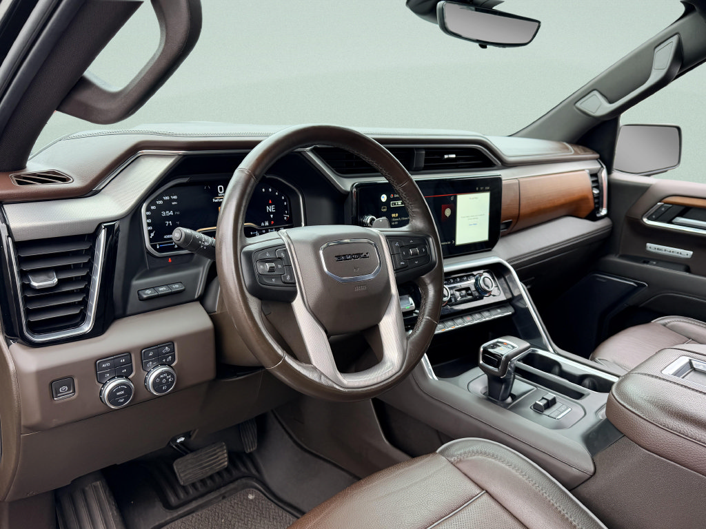 Used 2022 GMC Sierra 1500 Denali w/ Denali Reserve Package AWD/4WD image 19