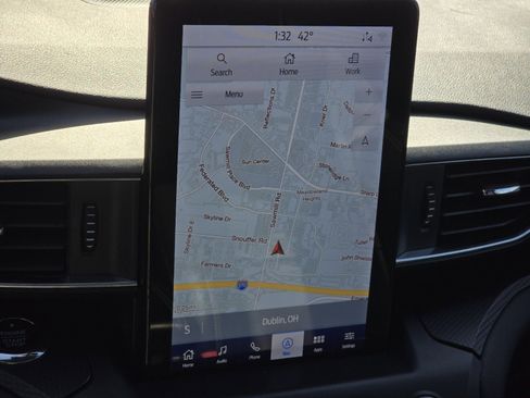 Used 2020 Ford Explorer ST w/ ST Street Pack image 4