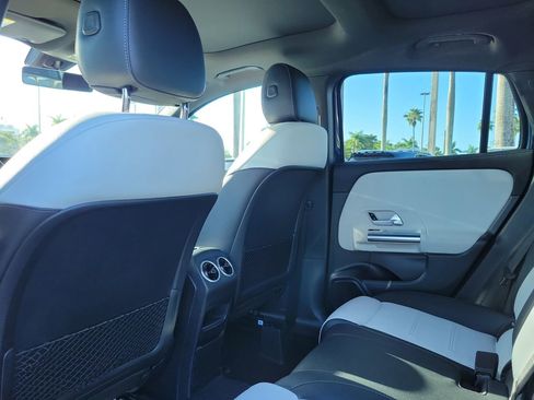 Certified 2022 Mercedes-Benz GLA 250 image 13