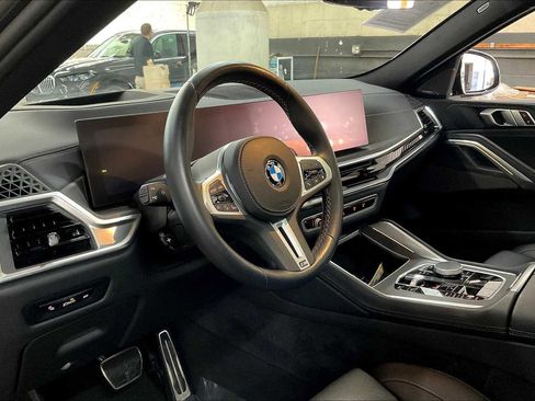 Used 2025 BMW X6 M60i image 17