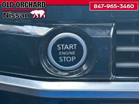 Used 2023 Nissan Pathfinder Platinum w/ Cargo Package image 18