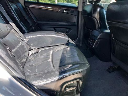 Used 2011 Toyota Avalon FWD image 16