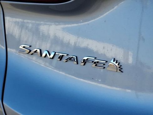 Used 2020 Hyundai Santa Fe SE image 30