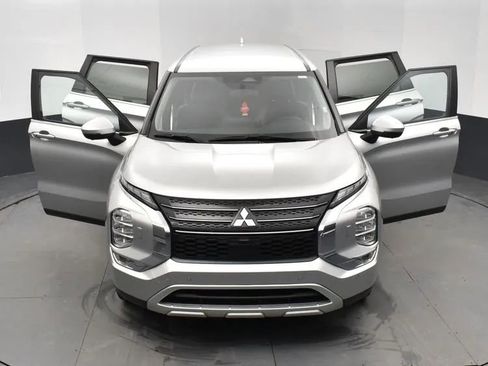 Used 2024 Mitsubishi Outlander Ralliart image 10