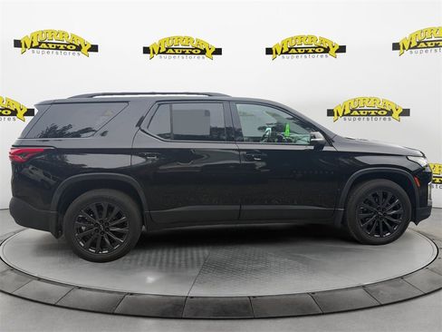 Used 2022 Chevrolet Traverse RS w/ LPO, Floor Liner Package image 6