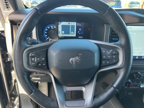 Used 2022 Ford Bronco Outer Banks image 25