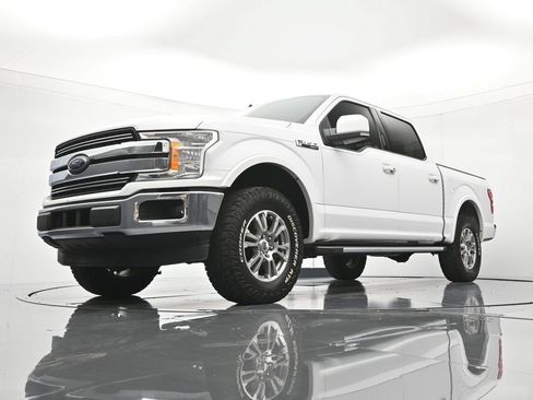 Used 2019 Ford F150 Lariat w/ Trailer Tow Package RWD image 37
