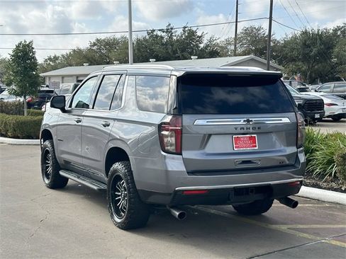 Used 2022 Chevrolet Tahoe LT w/ Luxury Package image 5