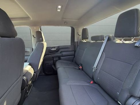 Used 2020 Chevrolet Silverado 2500 LT w/ Fleet Comfort Package AWD/4WD image 19