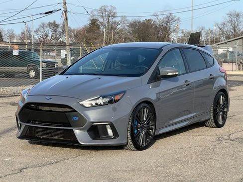 Certified 2017 Ford Focus RS image 24